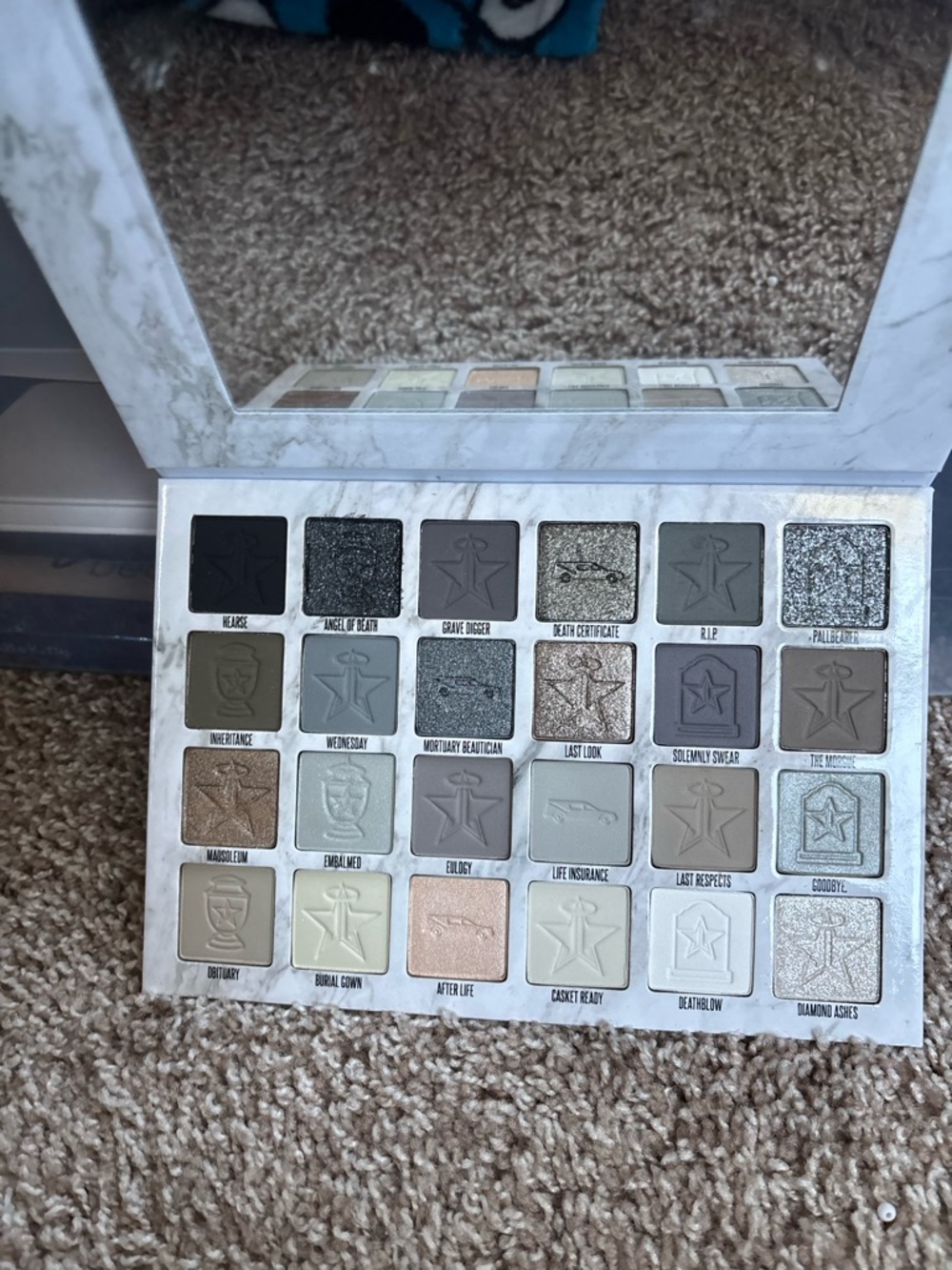 CREMATED Makeup Palette - White Marble Packaging - Picture 4 of 4